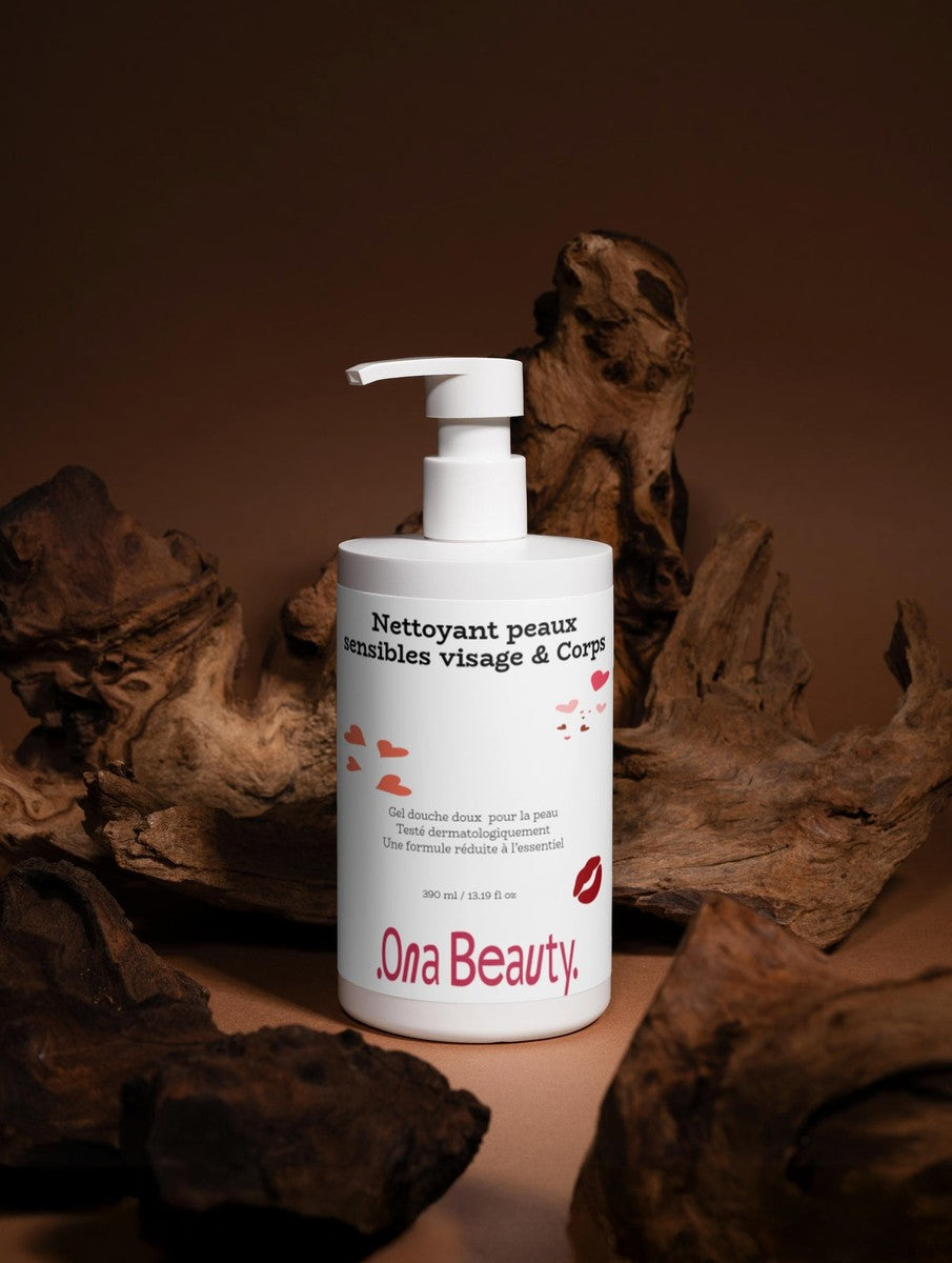 Soin nettoyant hydratant visage et corps peaux sensibles - OnaBeauty