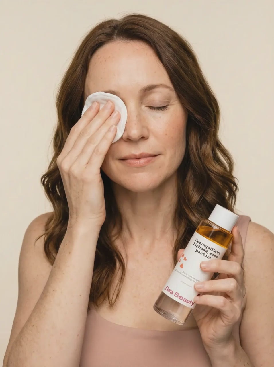 Démaquillant biphasique — Clip modèle Chloé